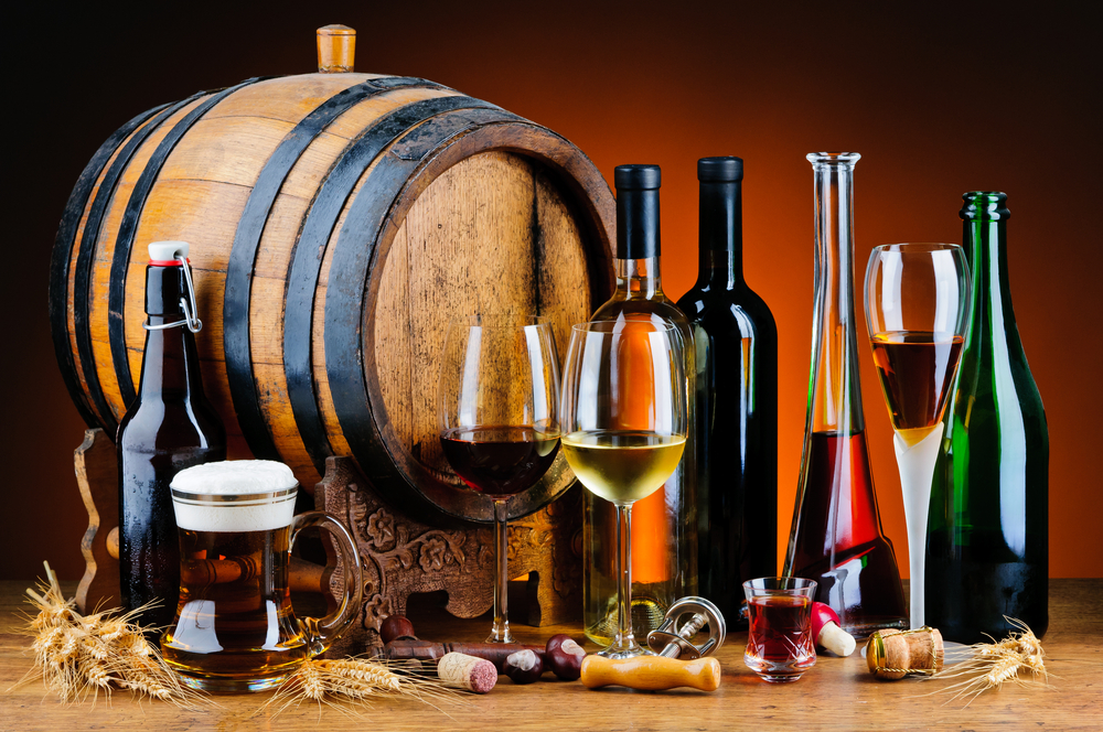 Alcoholic Beverages Market - Quantitative Market Analysis, Current and Future Trends